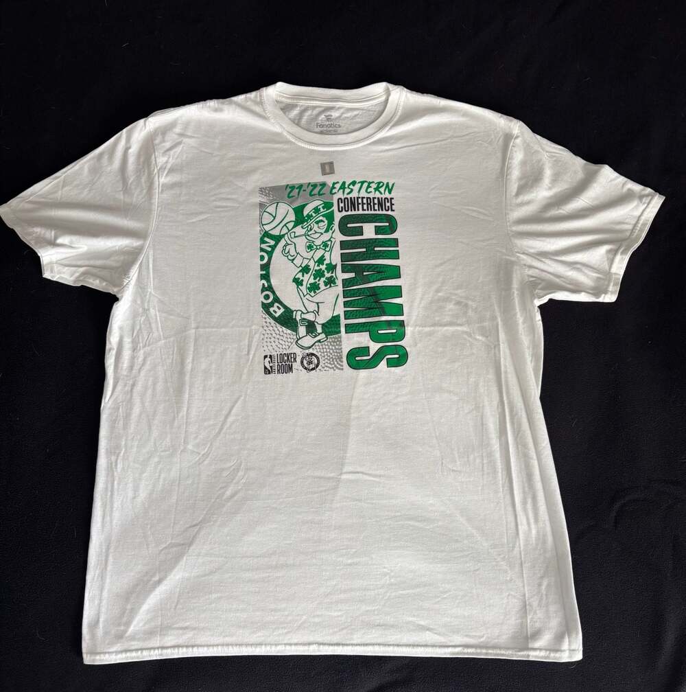 New Boston Celtics 21-22 NBA Eastern Conference Champions Fanatics T-Shirt